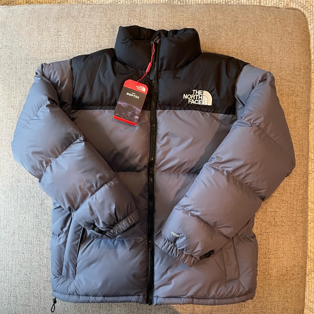 The North Face men’s retro Black and Gray Puffer Jacket